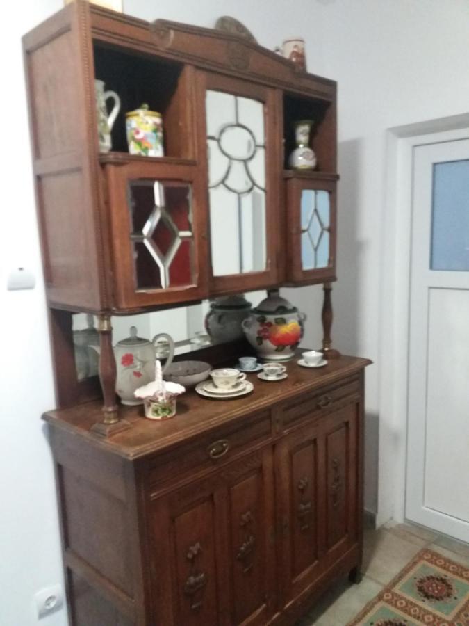 Ferienwohnung Cazare Neu-Arad Autostrada Exterior foto