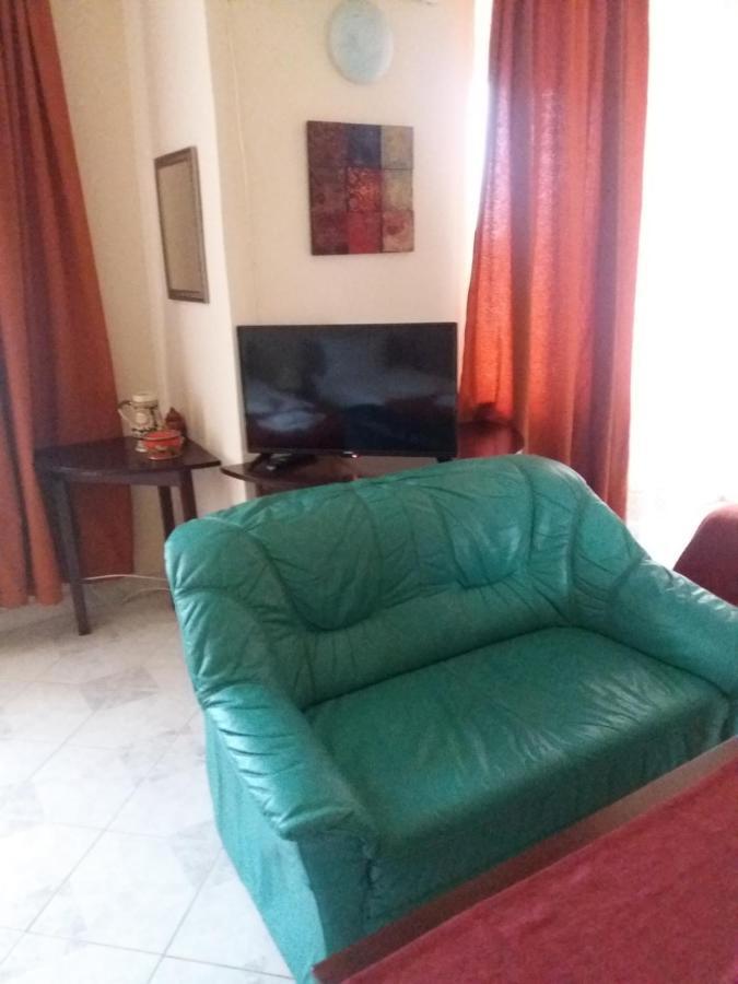 Ferienwohnung Cazare Neu-Arad Autostrada Exterior foto